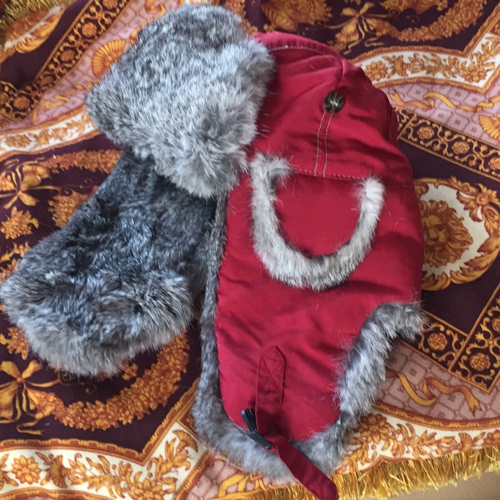 Super cool hat with fur